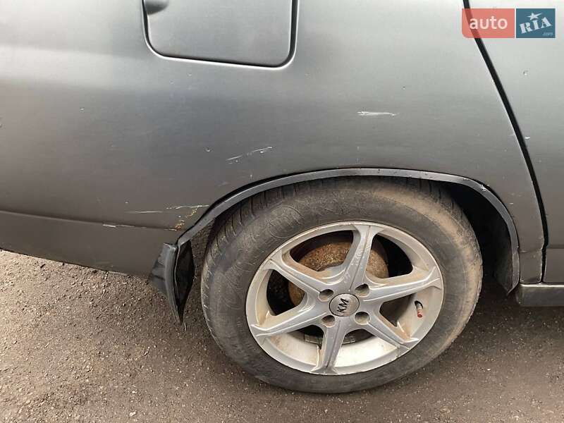 Седан ВАЗ / Lada 2110 2005 в Лохвице