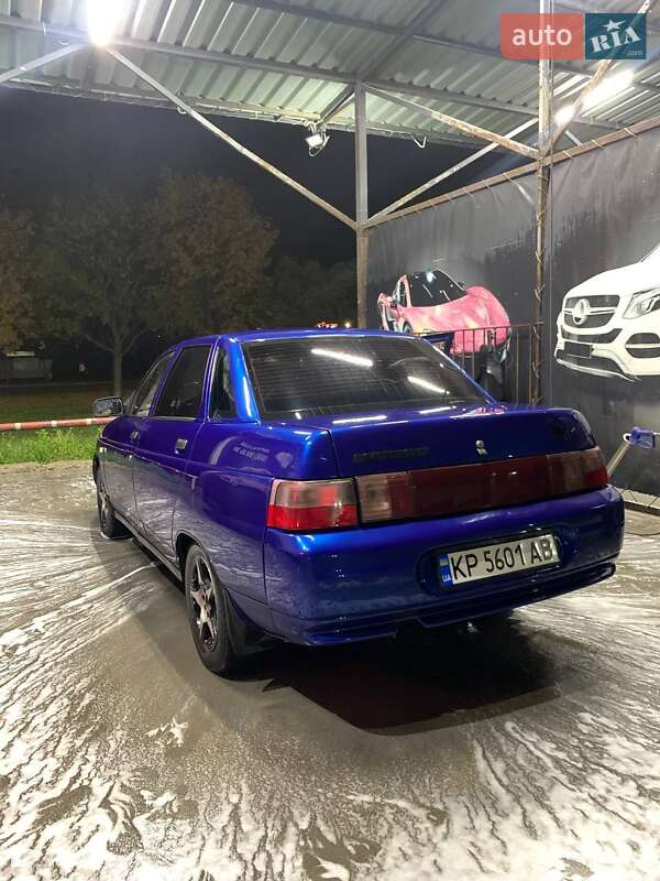 Седан ВАЗ / Lada 2110 2001 в Томаківці