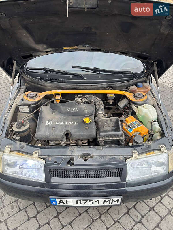 Седан ВАЗ / Lada 2110 2004 в Новомосковську