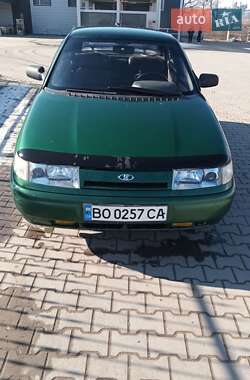 Седан ВАЗ 2110 2001 в 