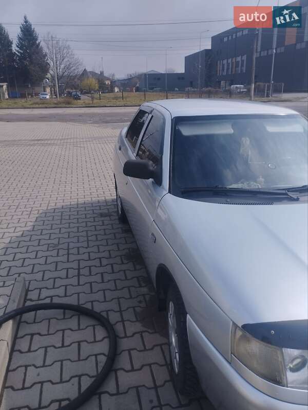 Седан ВАЗ / Lada 2110 2007 в Черновцах