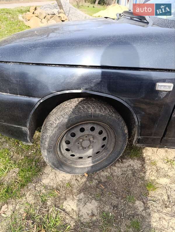 Седан ВАЗ / Lada 2110 2005 в Чигирине