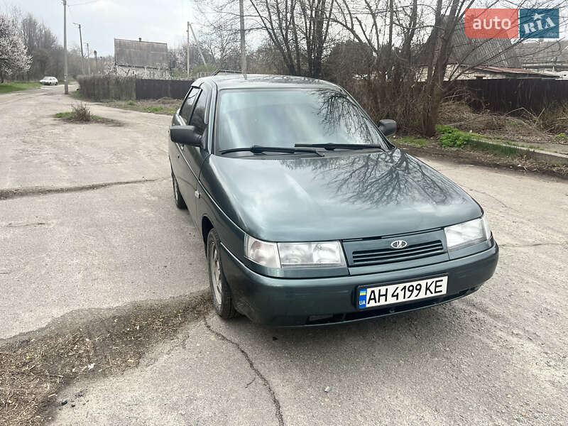 Седан ВАЗ / Lada 2110 2010 в Запорожье