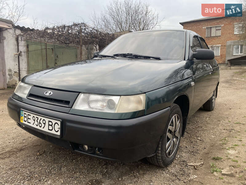 ВАЗ / Lada 2110 2002