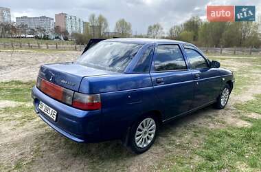 Седан ВАЗ 2110 2005 в 