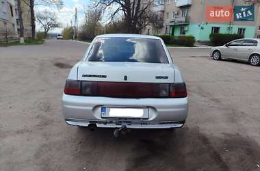 Седан ВАЗ 2110 2003 в 