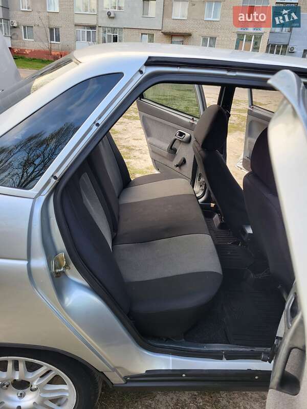 Седан ВАЗ / Lada 2110 2006 в Шостке фото 15 Седан ВАЗ / Lada 2110 2006 в Шостке