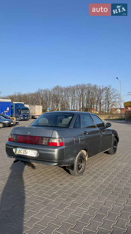 Седан ВАЗ / Lada 2110 2004 в Луцке