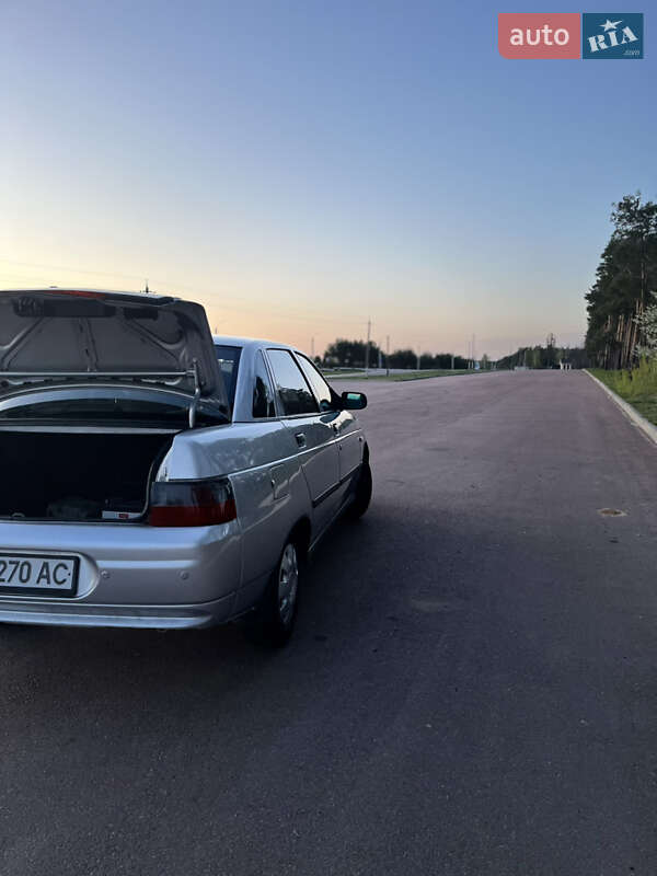 Седан ВАЗ / Lada 2110 2005 в Житомире