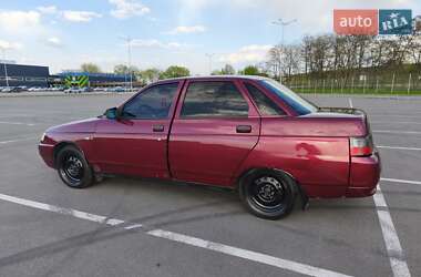 Седан ВАЗ / Lada 2110 2004 в 
