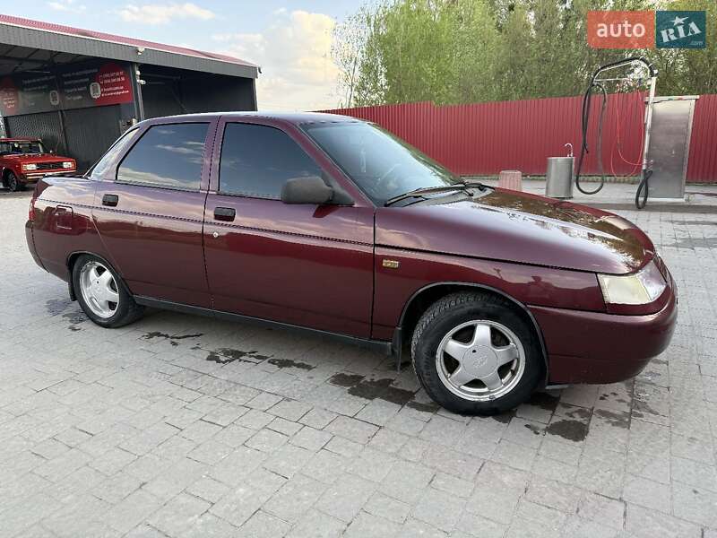Седан ВАЗ 2110 2007 в 