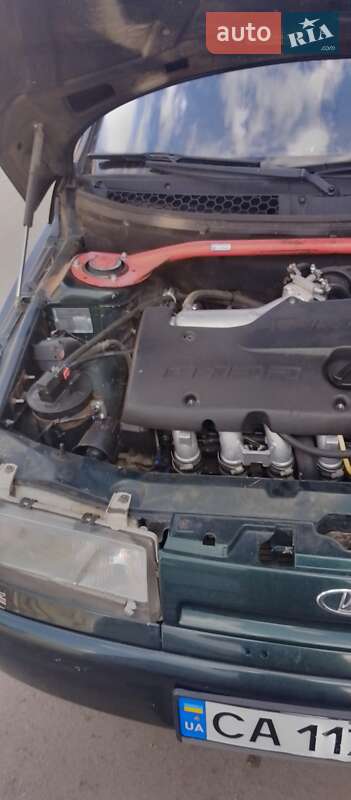 Седан ВАЗ / Lada 2110 2002 в Черкассах