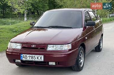 Седан ВАЗ 2110 2004 в 