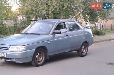 Седан ВАЗ 2110 2004 в 