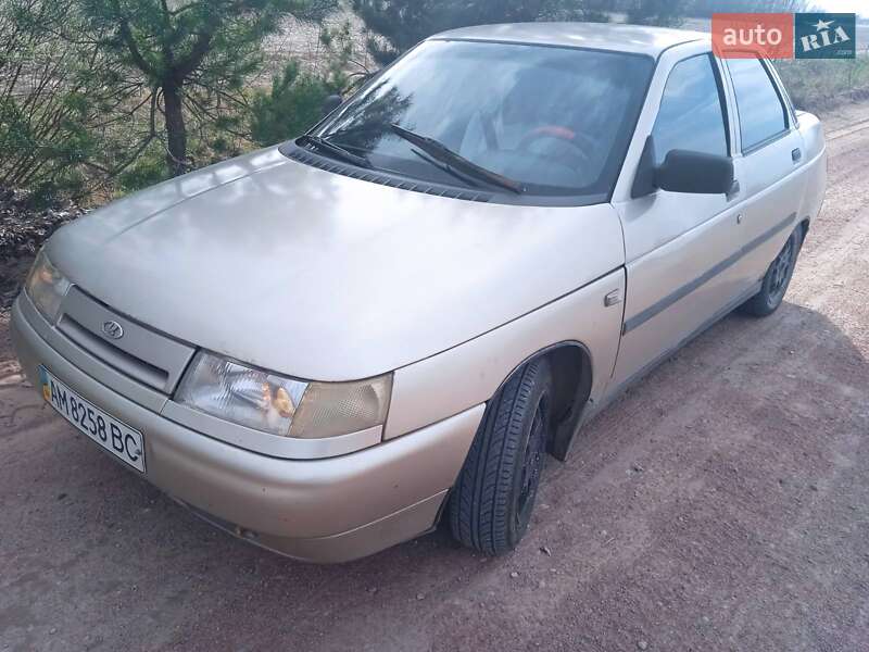 Седан ВАЗ / Lada 2110 2001 в Черняхове