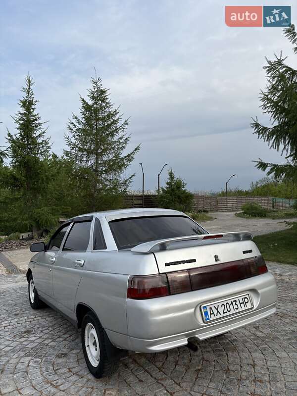 Седан ВАЗ / Lada 2110 2002 в Харкові