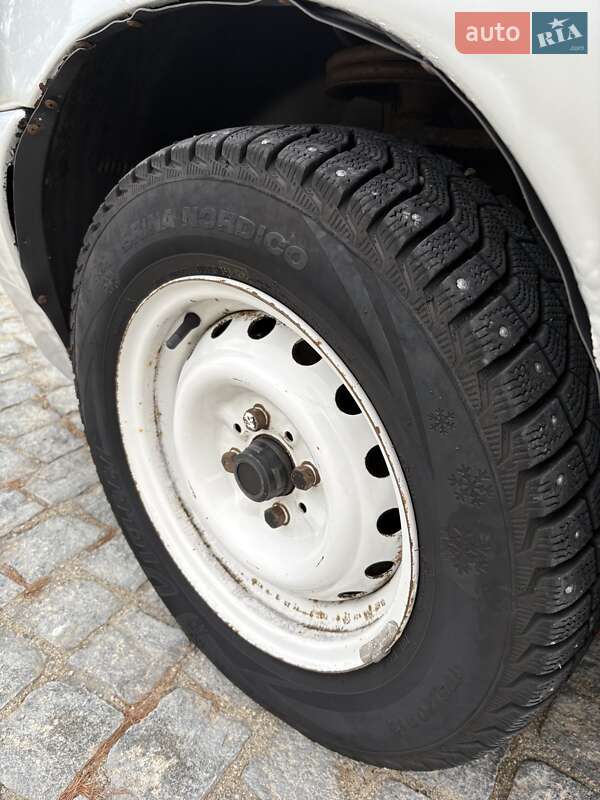 Седан ВАЗ / Lada 2110 2002 в Харкові