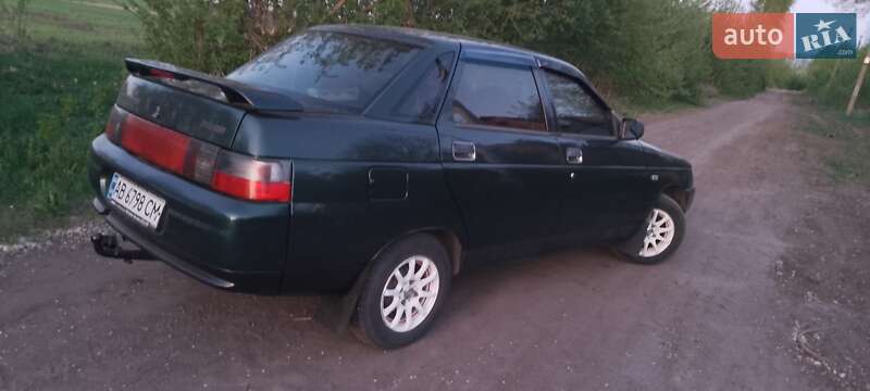 Седан ВАЗ / Lada 2110 2002 в Виннице