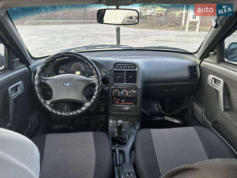 Седан ВАЗ / Lada 2110 2011 в Львове