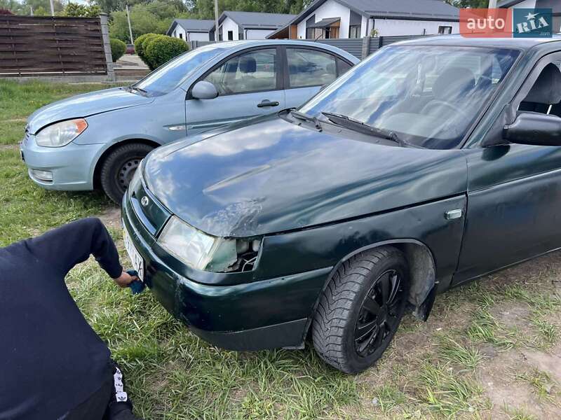 Седан ВАЗ / Lada 2110 2003 в Глухові