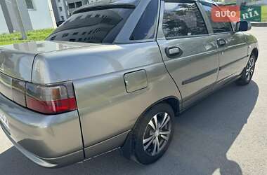 Седан ВАЗ 2110 2000 в 