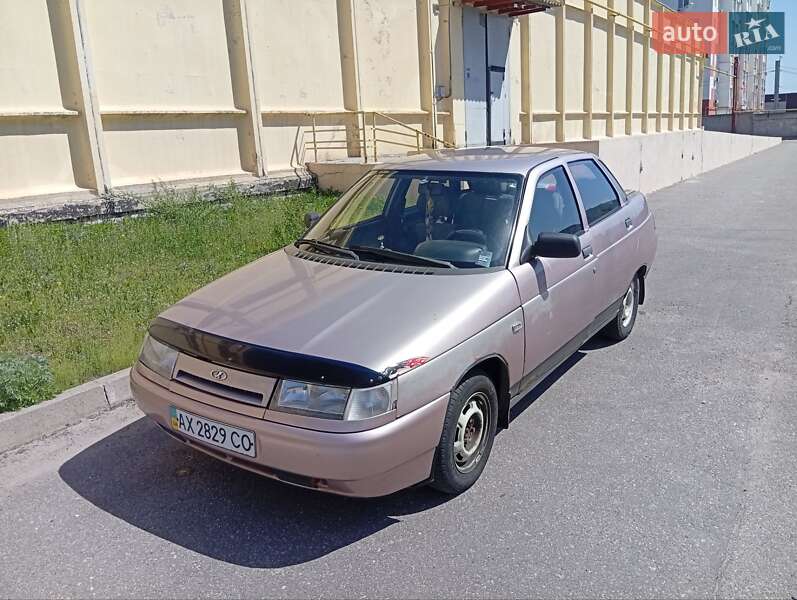 ВАЗ / Lada 2110 2000