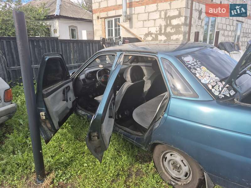 Седан ВАЗ / Lada 2110 2000 в Борисполе