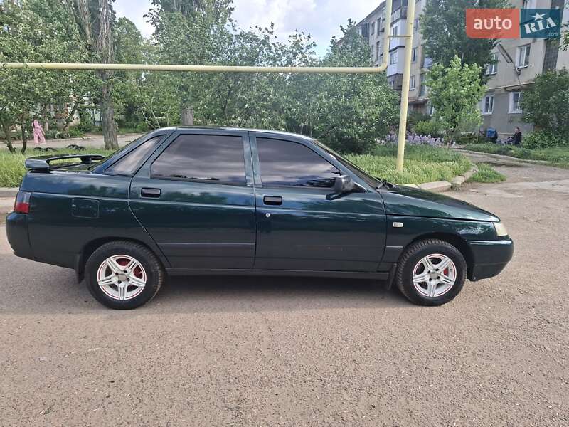 Седан ВАЗ / Lada 2110 2003 в Біляївці