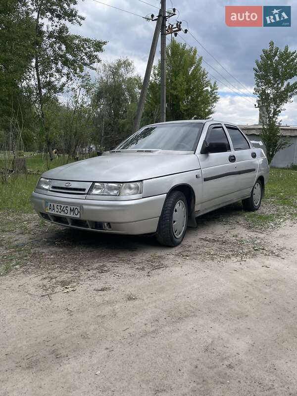 ВАЗ / Lada 2110 2005