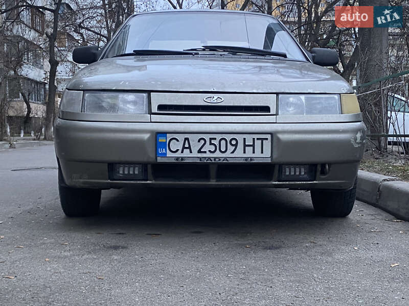 Седан ВАЗ / Lada 2110 2001 в Києві