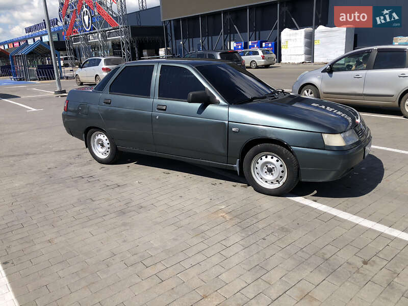 Седан ВАЗ / Lada 2110 2010 в Первомайске