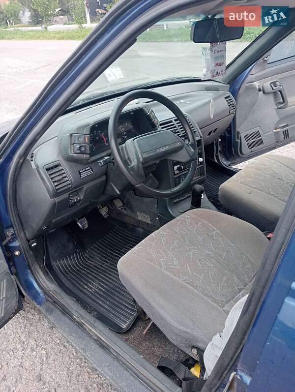 Седан ВАЗ / Lada 2110 2002 в Белгороде-Днестровском