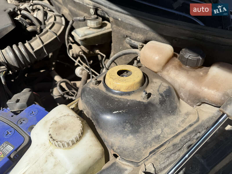 Седан ВАЗ / Lada 2110 2005 в Харькове