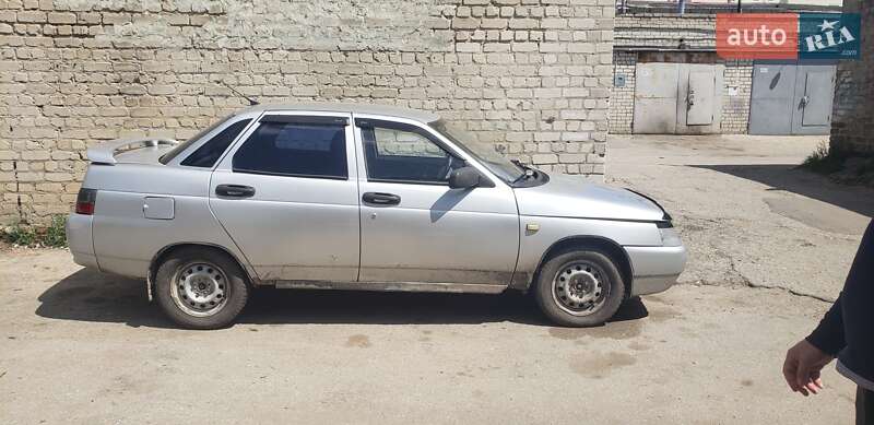 Седан ВАЗ / Lada 2110 2003 в Харькове