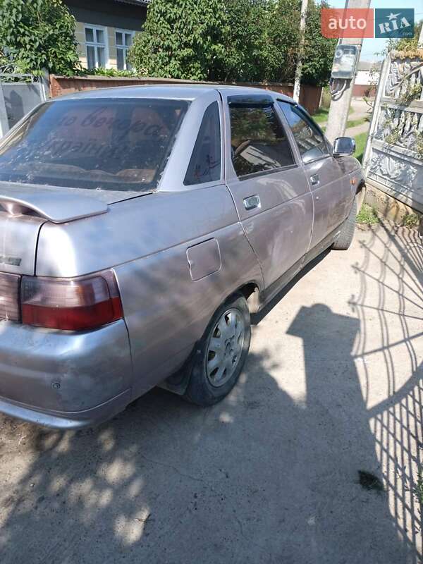 Седан ВАЗ / Lada 2110 2001 в Черновцах