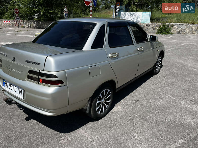 Седан ВАЗ / Lada 2110 2006 в Горишних Плавнях