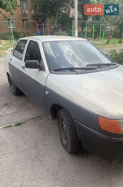 Седан ВАЗ 2110 2002 в 