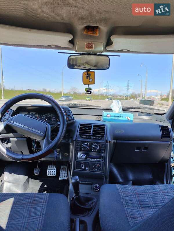 Седан ВАЗ / Lada 2110 2001 в Одессе