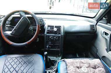 Седан ВАЗ / Lada 2110 2002 в 