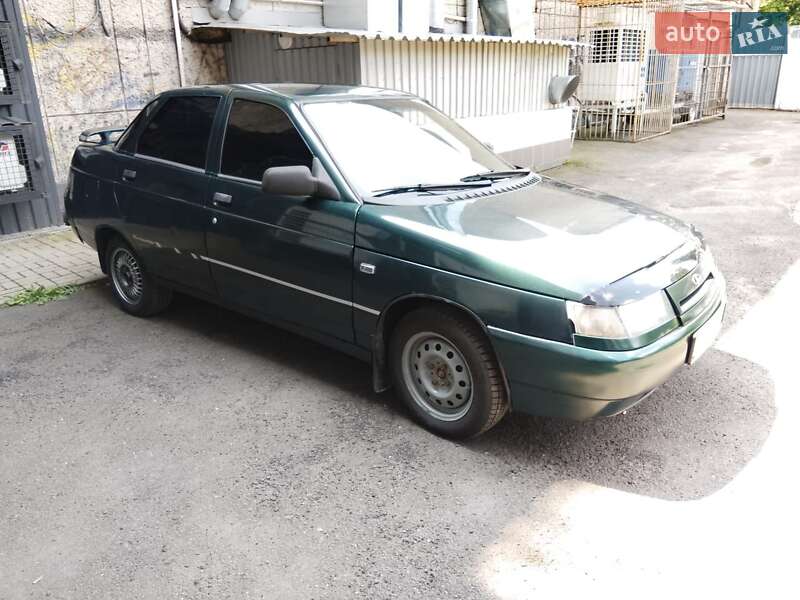 Седан ВАЗ / Lada 2110 2002 в Киеве фото 6 Седан ВАЗ / Lada 2110 2002 в Киеве