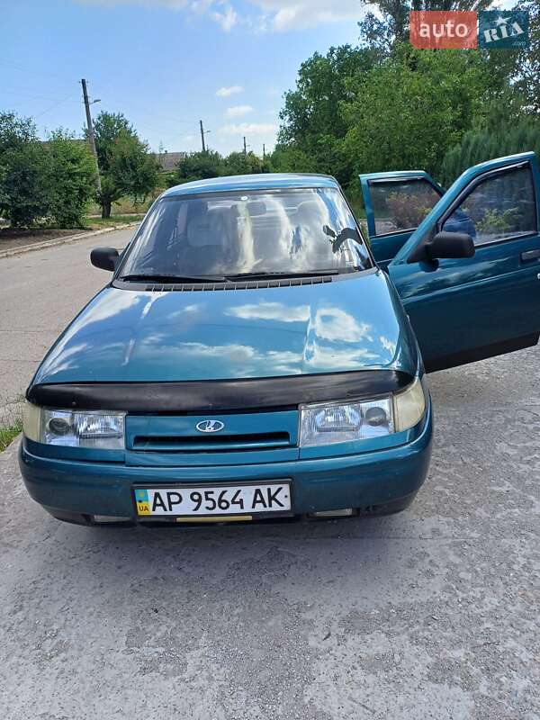 Седан ВАЗ / Lada 2110 2001 в Запорожье