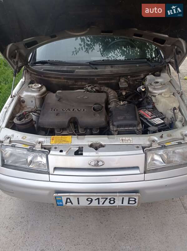 Седан ВАЗ / Lada 2110 2005 в Киеве