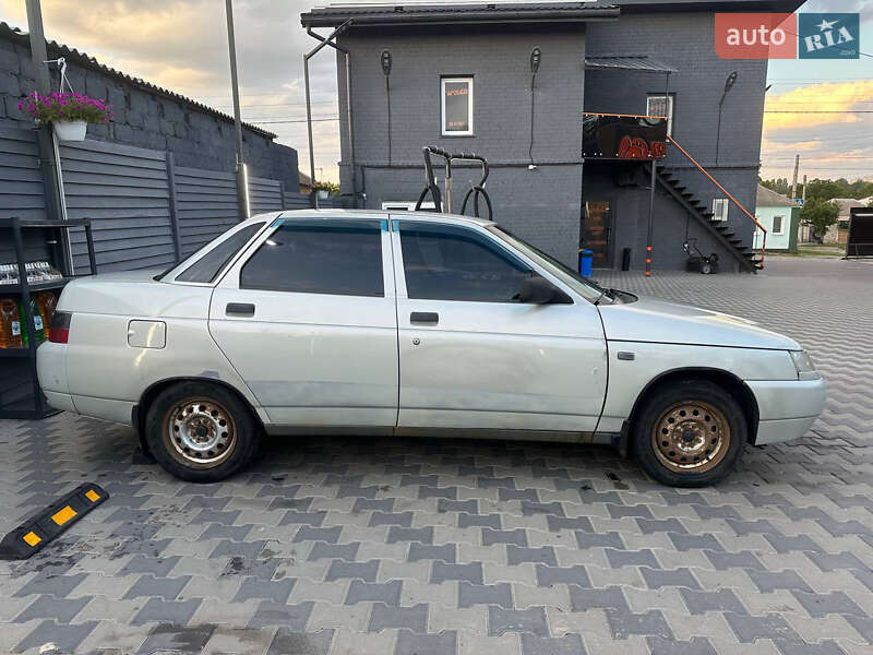 Седан ВАЗ / Lada 2110 2005 в Харькове