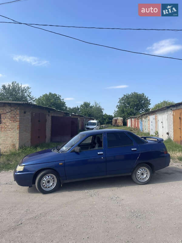 Седан ВАЗ / Lada 2110 2004 в Кропивницькому