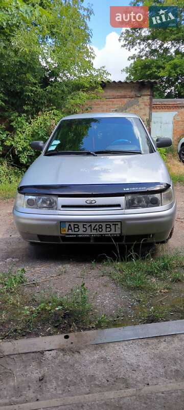 Седан ВАЗ 2110 2005 в 