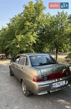 Седан ВАЗ 2110 2002 в 