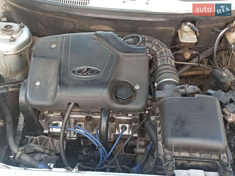 Седан ВАЗ / Lada 2110 2006 в Львове