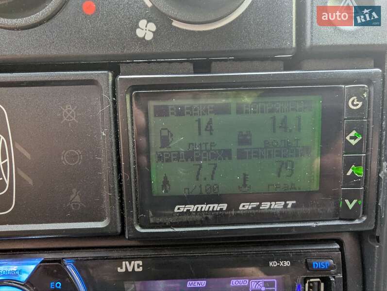 Седан ВАЗ / Lada 2110 2005 в Сарнах