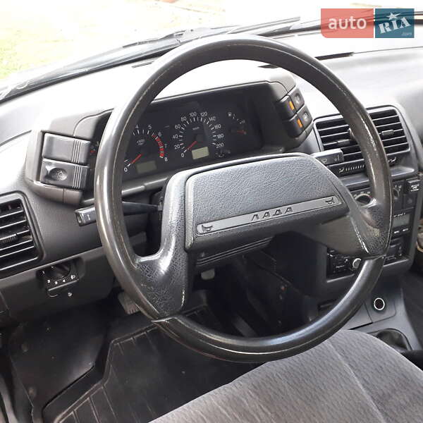 Седан ВАЗ / Lada 2110 2002 в Полонном фото 13 Седан ВАЗ / Lada 2110 2002 в Полонном