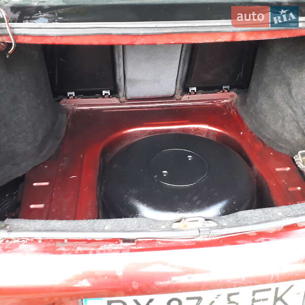 Седан ВАЗ / Lada 2110 2002 в Полонном фото 15 Седан ВАЗ / Lada 2110 2002 в Полонном